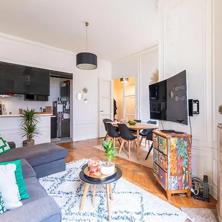 Doucelia Chic - Au Pied De La Tour Eiffel - Avenue De Suffren- Cadre Exceptionnel - 1 Chambre